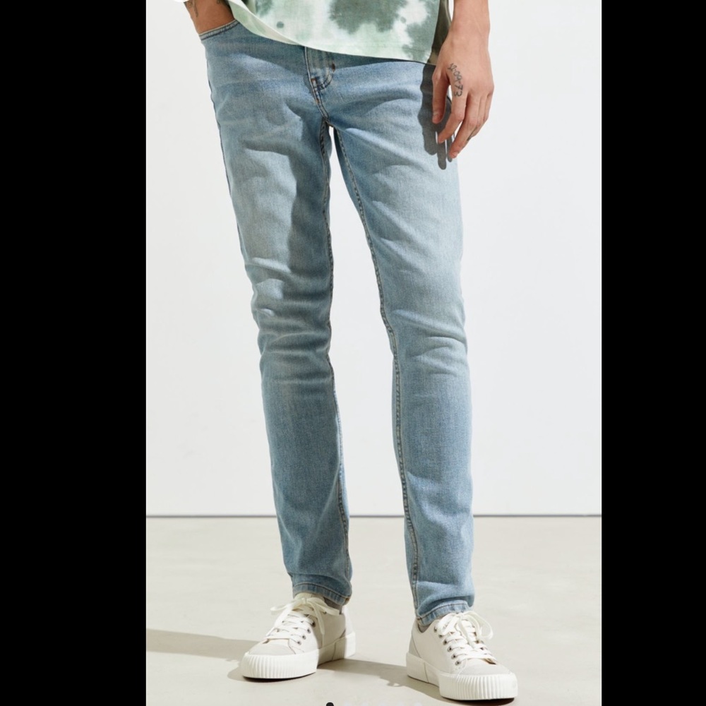 Urban Outfitters BDG Bluebell Wash Jeans
